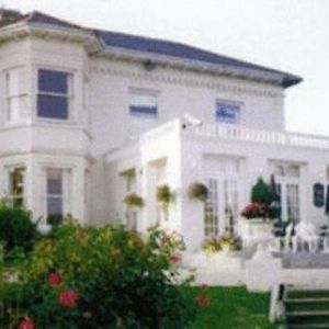 Munstone House